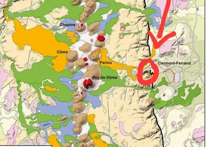 F2 Lumineux Avec Vue- Puy-de-dome A 10 Min - Parking Gratuit * Royat